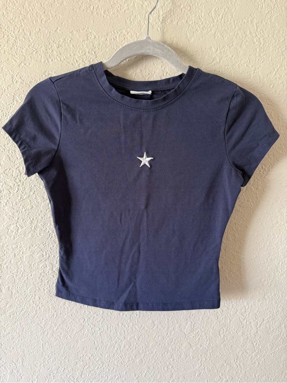 LA Glow Navy Blue Cotton Baby Tee Chest Embroidered Star Women’s Small Cropped